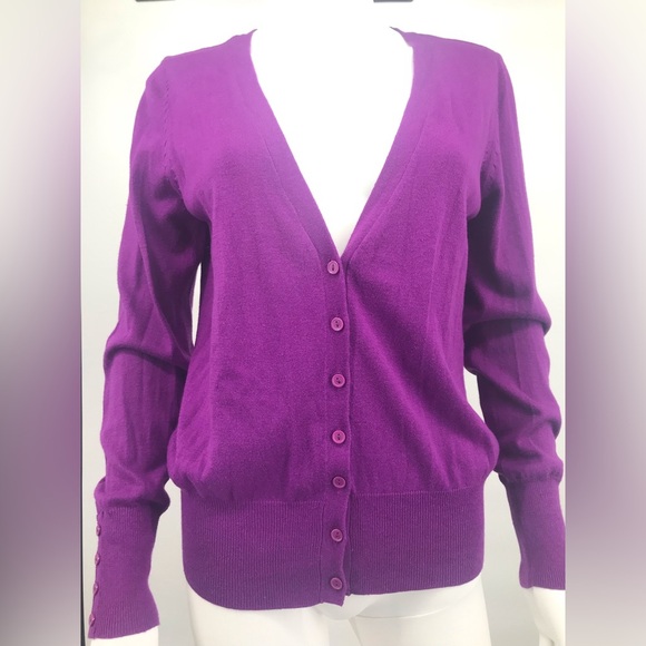 🌸3 for $20 Worthington Fuchsia Button Front Cardigan - Picture 5 of 9